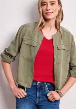 T-shirt basique avec col en V en couleur unie