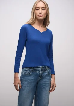 T-shirt basique avec détail de boutons