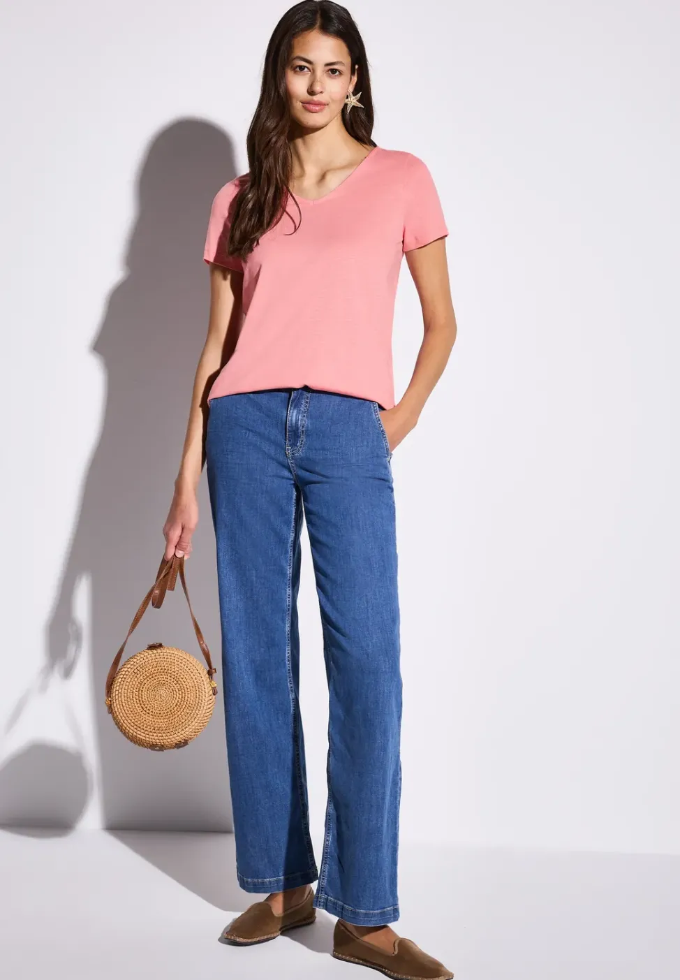 T-shirt basique en couleur unie