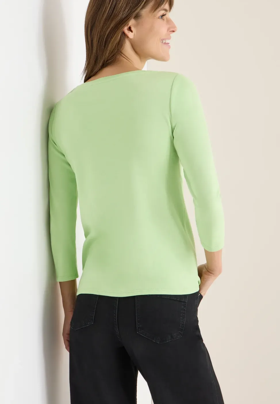 T-shirt basique en couleur unie
