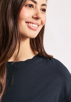 T-shirt col bateau avec bande décorative
