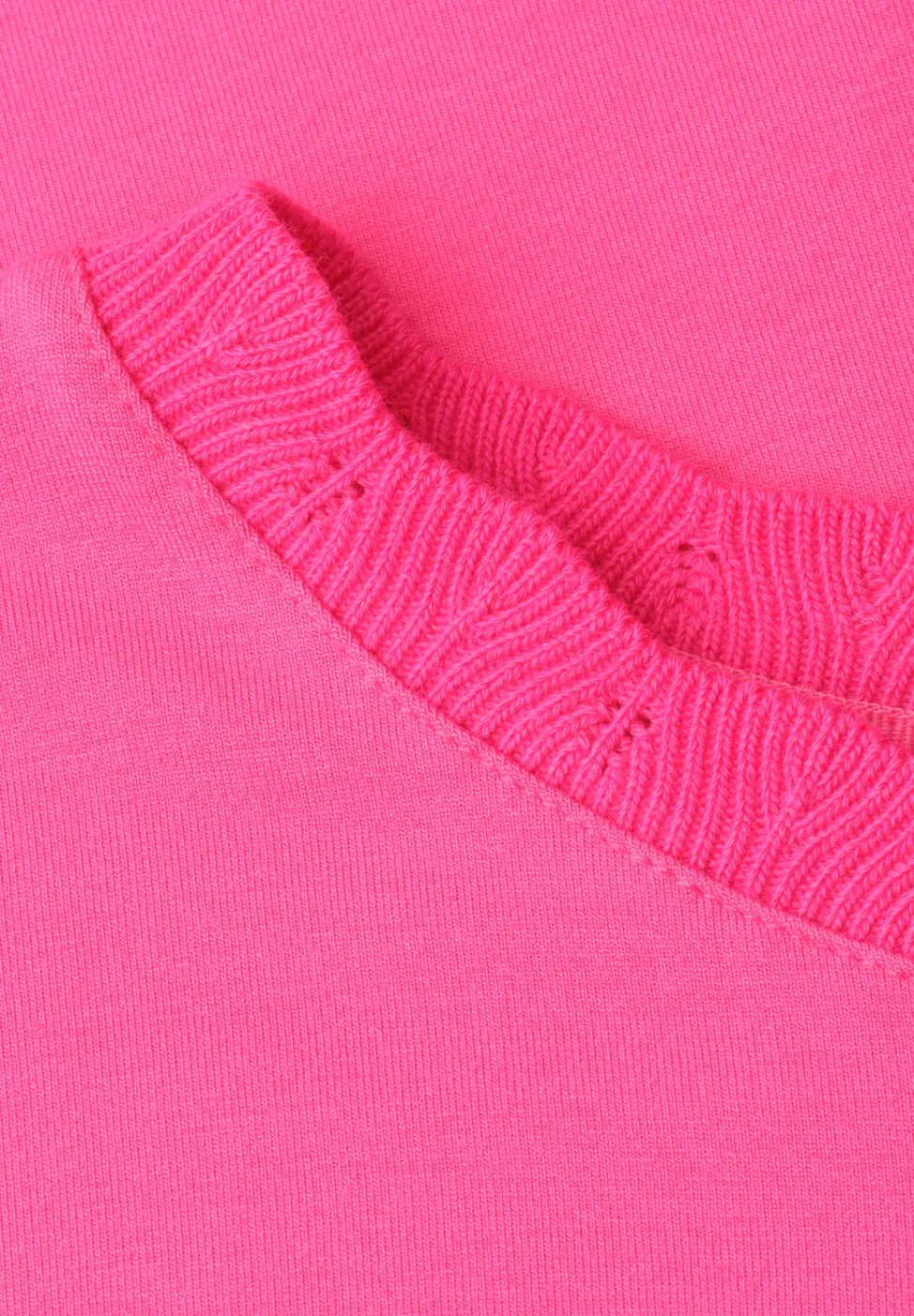 T-shirt col bateau avec bande décorative