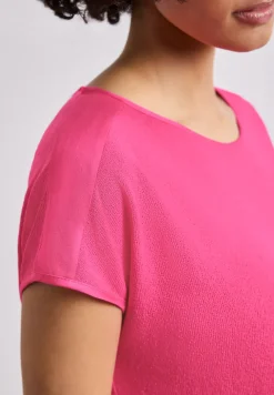 T-shirt col bateau avec détail décoratif aux épaules