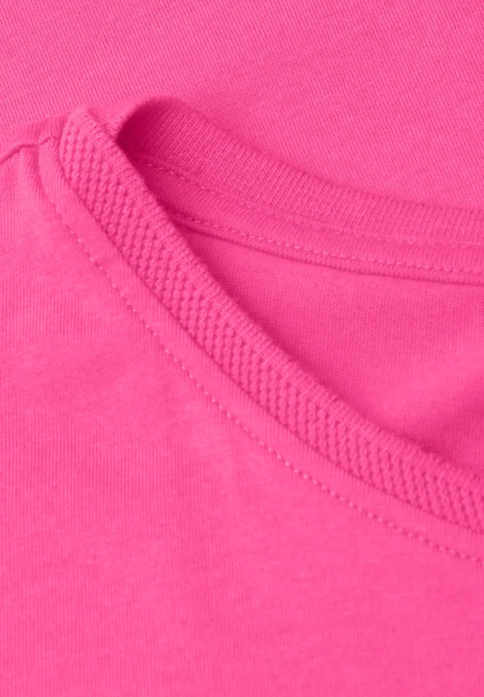 T-shirt col bateau effet soyeux