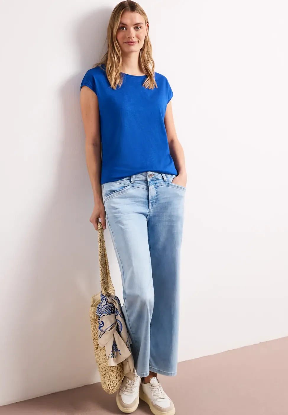 T-shirt col bateau effet soyeux