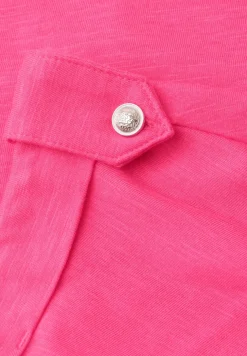 T-shirt col fendu avec boutonnage décoratif