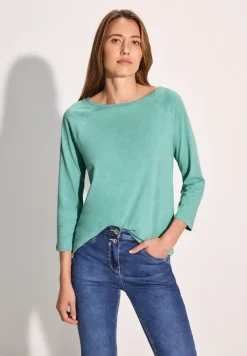 T-shirt raglan