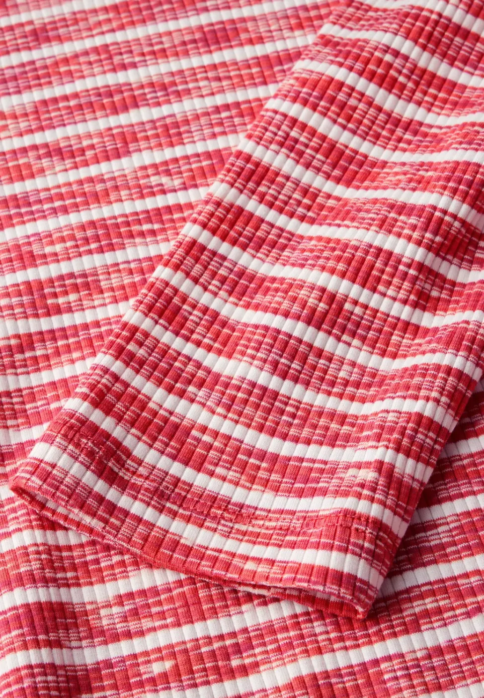 T-shirt rayé à motifs mélangés