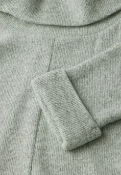 T-shirt tricoté avec col