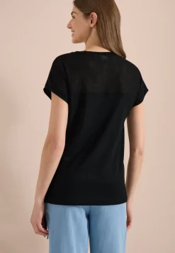 T-shirt avec boatneck et insert en mesh