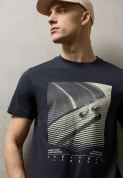 T-shirt avec impression sur le devant