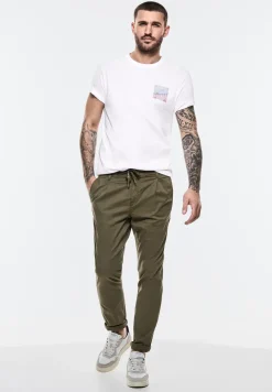 T-shirt avec imprimé sur la poitrine