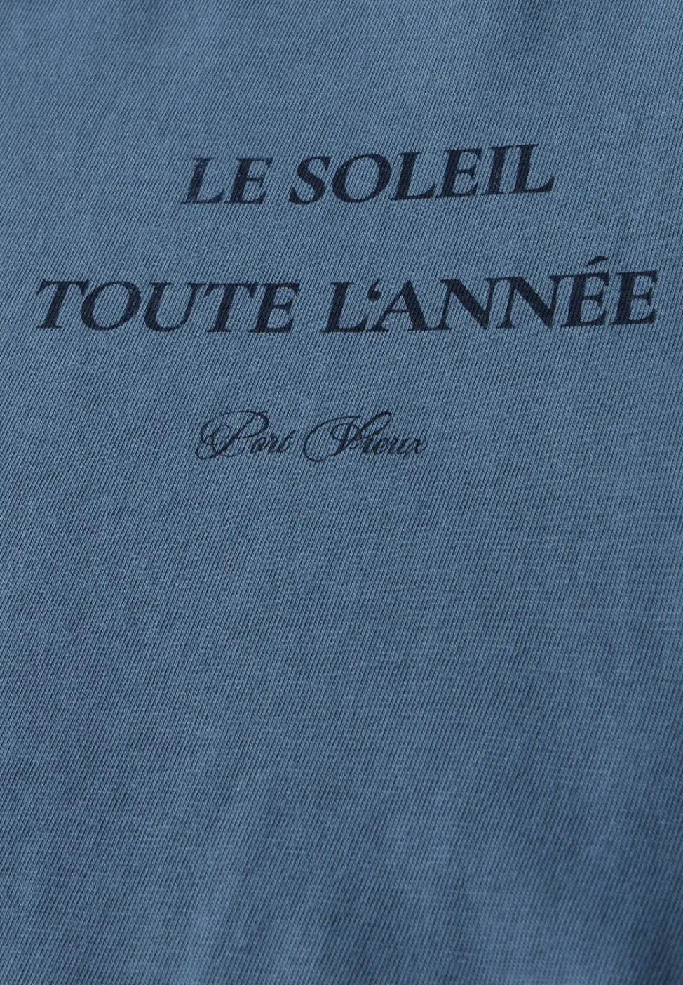 T-shirt à col en V