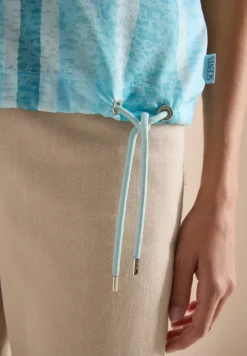 T-shirt à l'effet dévoré