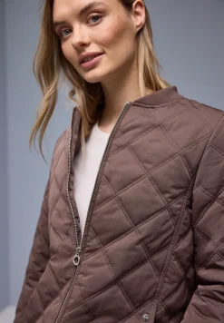 Veste avec capuche amovible