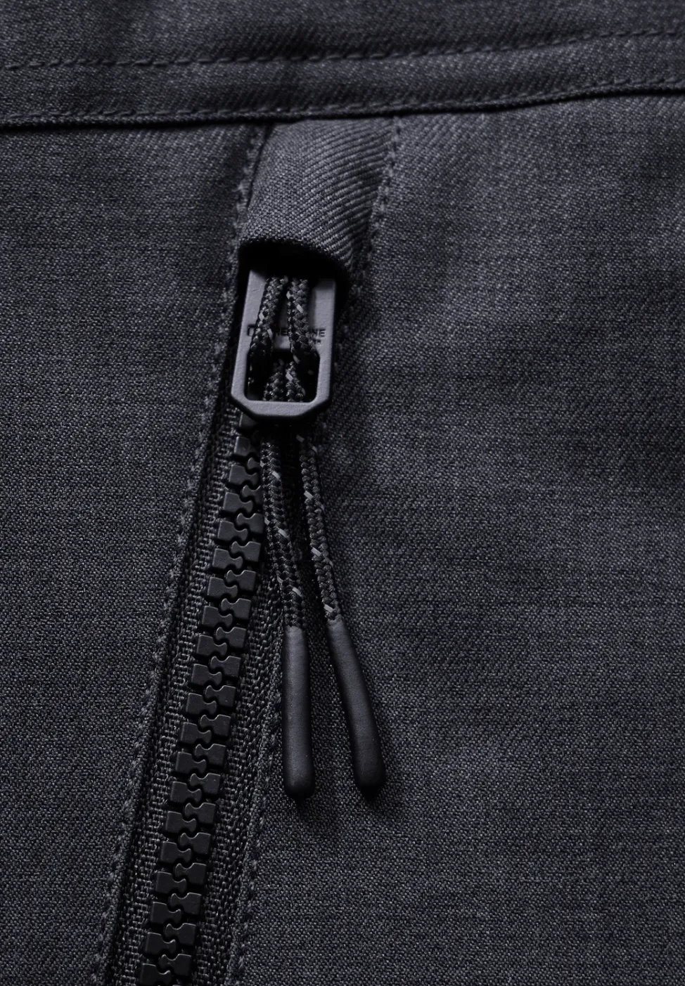 Veste avec capuche amovible