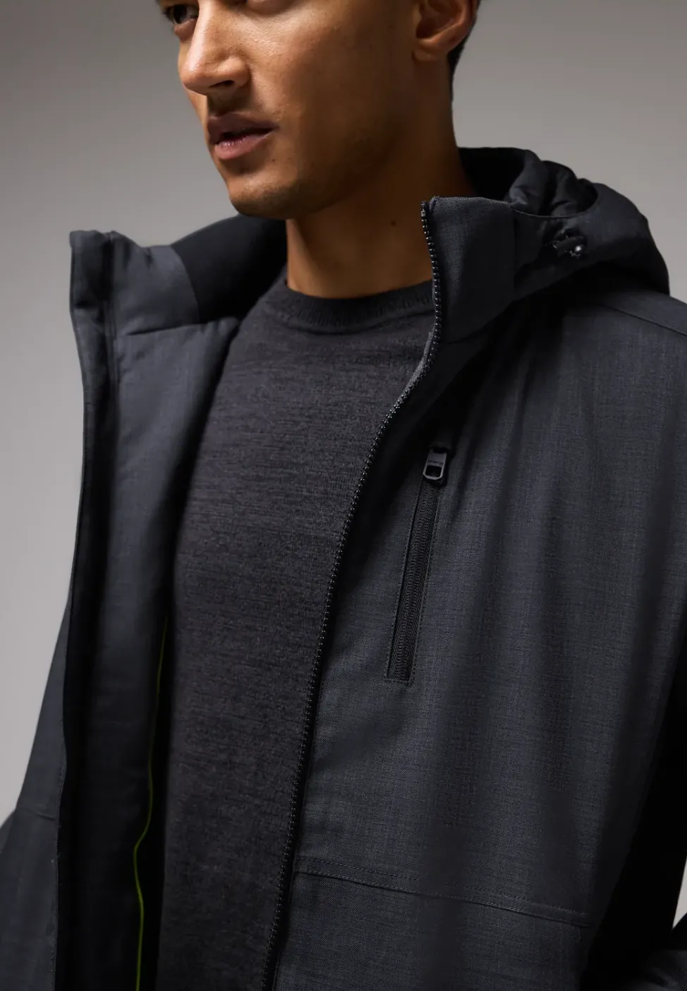 Veste avec capuche amovible