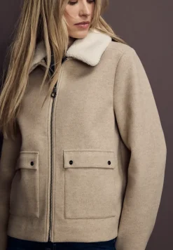 Veste avec col amovible