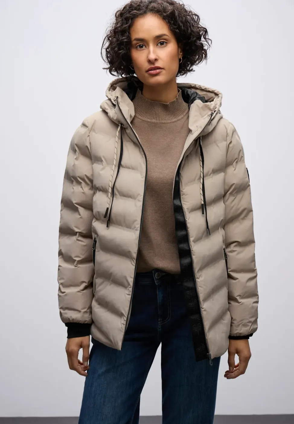 Veste avec coutures collées