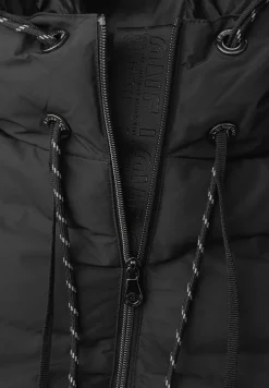 Veste avec coutures collées