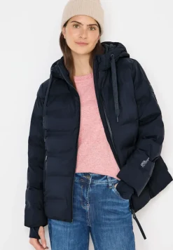 Veste avec coutures collées