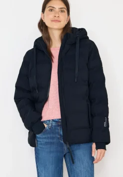Veste avec coutures collées
