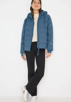Veste avec coutures collées