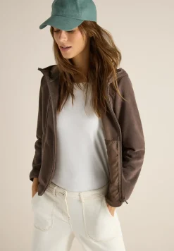 Veste à capuche