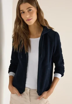 Veste à capuche