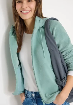 Veste à capuche
