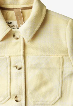 Veste à carreaux