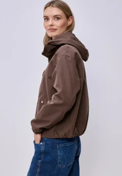 Veste courte