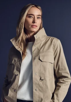 Veste courte avec col montant