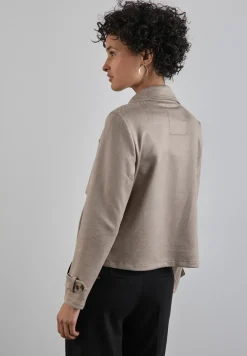 Veste courte en similicuir