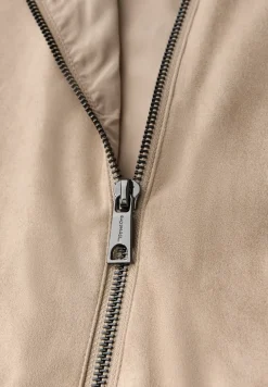 Veste courte en velours