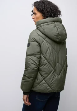Veste courte matelassée