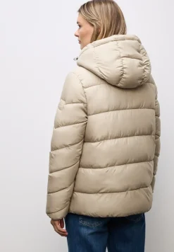 Veste courte matelassée