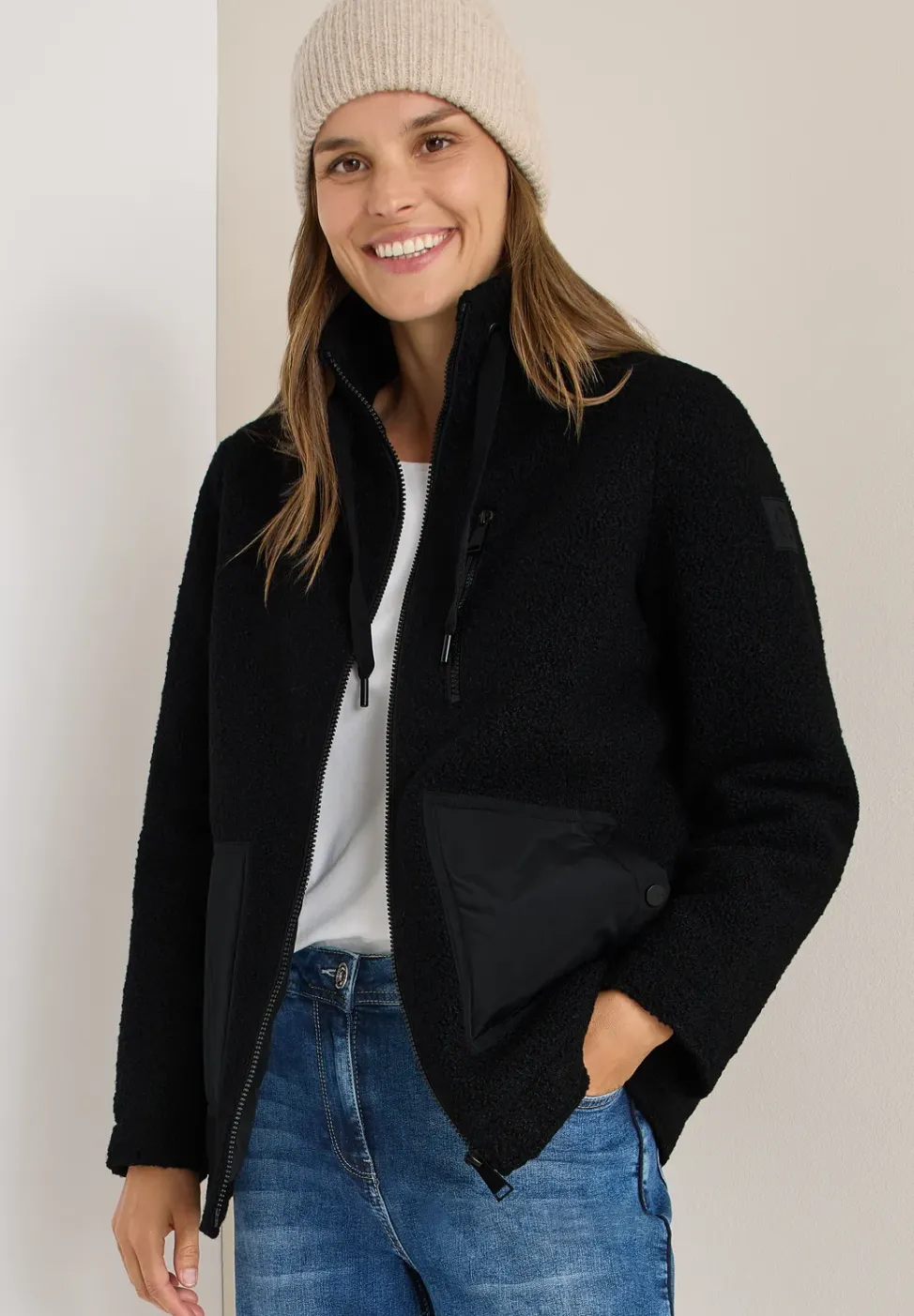 Veste douillette avec détails