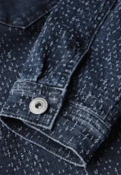Veste en jean au look bouclé