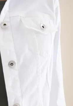 Veste en jean avec poches poitrine et boutons