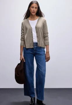 Veste en tricot avec col en V