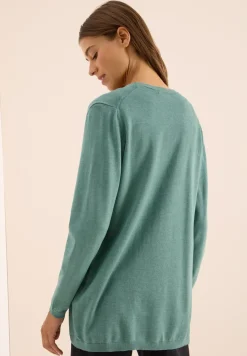 Veste en tricot ouverte