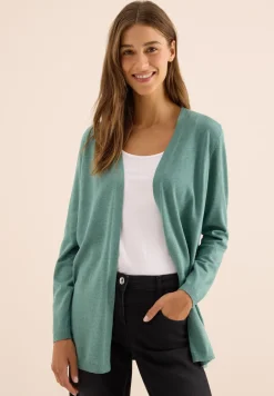 Veste en tricot ouverte