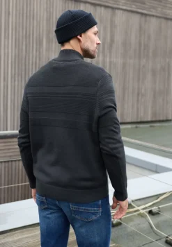 Veste en tricot à rayures
