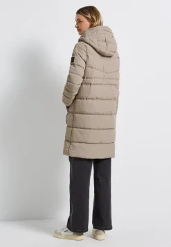 Veste longue matelassée