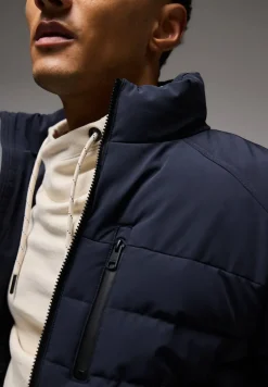 Veste matelassée au look biker