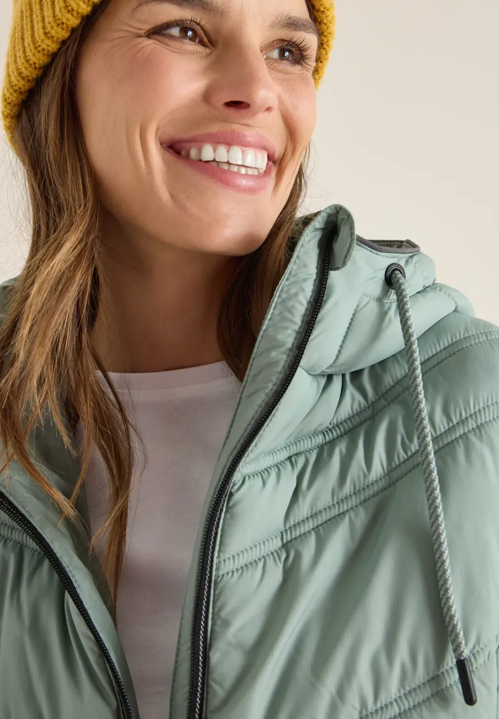 Veste matelassée avec capuche