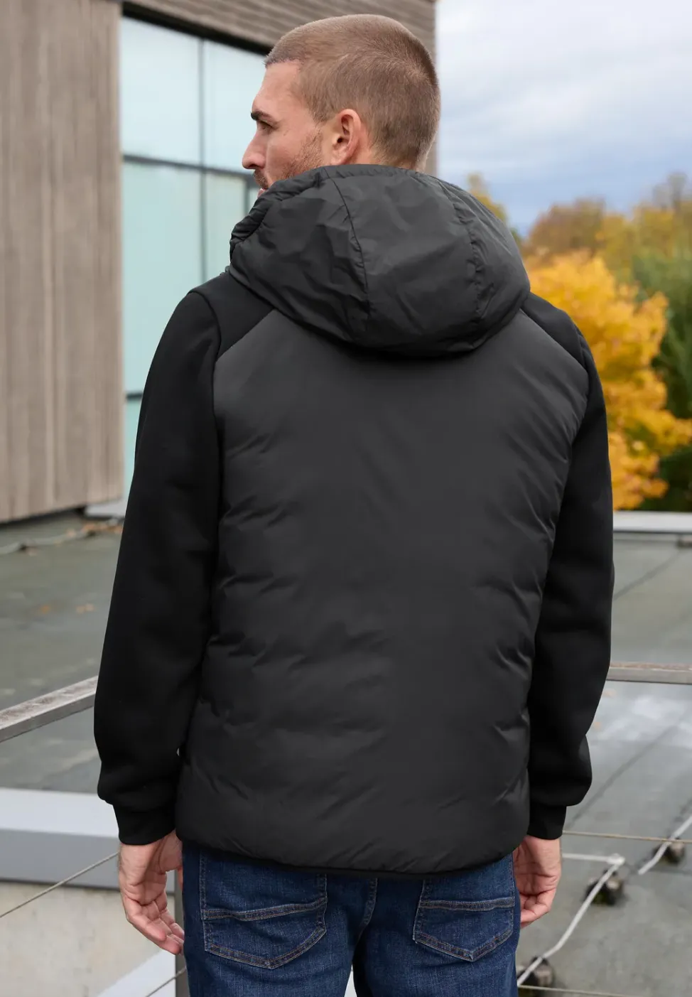 Veste matelassée avec manches en sweat