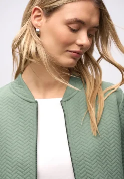 Veste structurée