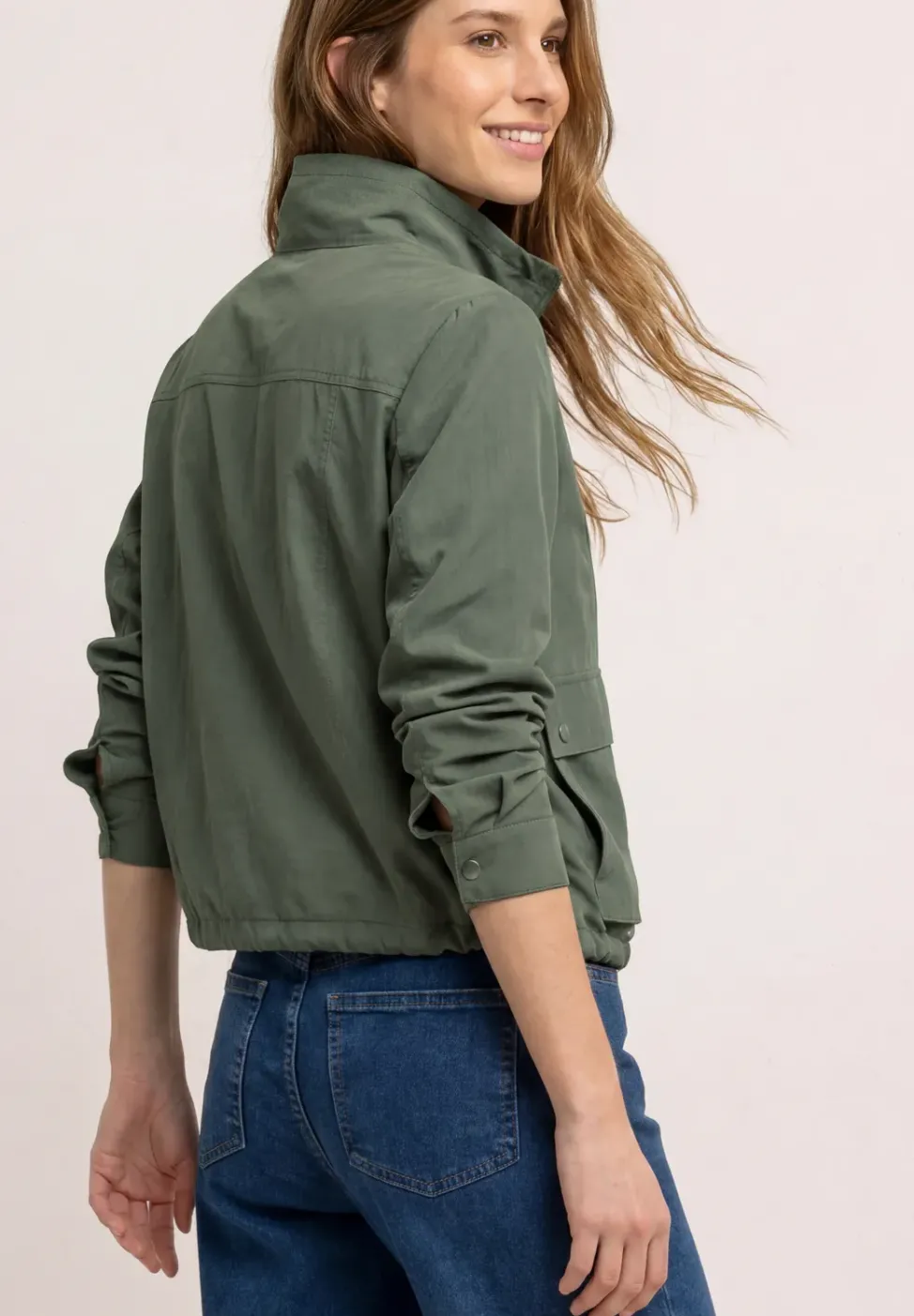 Veste zippée à col montant